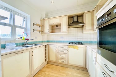 4 bed house, Milford Street, Darley, Derby, DE13GD - Image 2